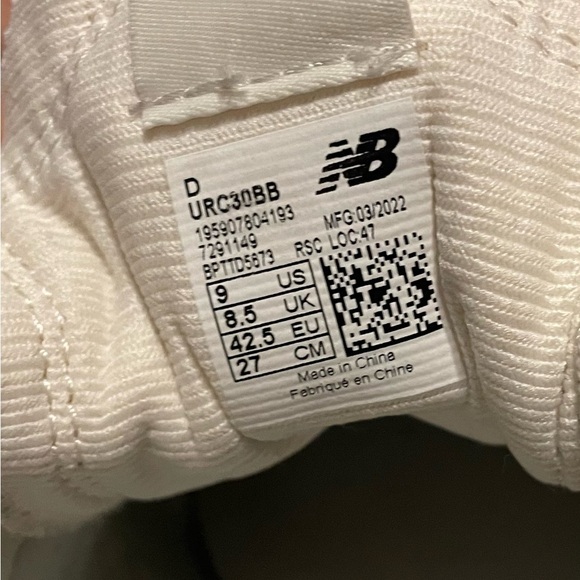 New Balance Men’s RC30 'OLIVE' gently used - Picture 7 of 7